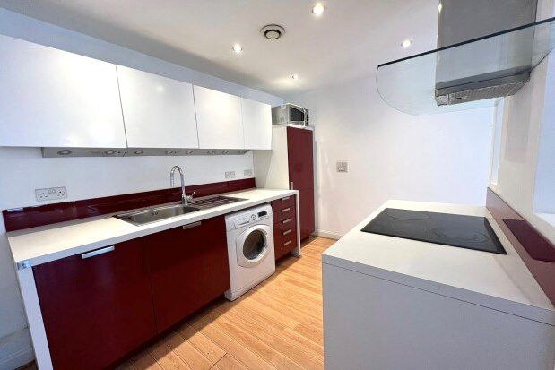 1 bed flat to rent in St. John's Walk, Birmingham B5, £875 pcm