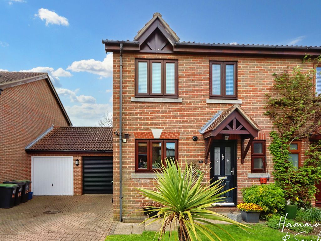 3 bed semi-detached house for sale in Green Close, Epping Green CM16, £485,000