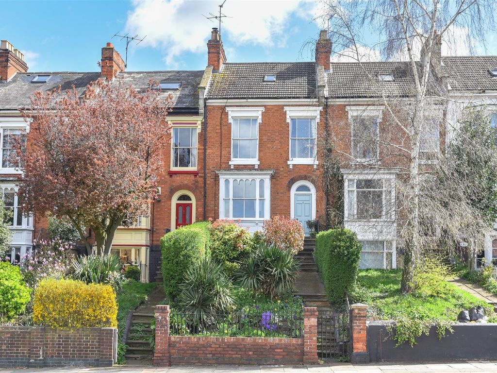 4 bed terraced house for sale in Elysium Terrace, Northampton NN2, £349,950
