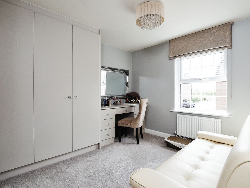 4 bed detached house for sale in Harris Road, Bingham, Nottingham NG13, £400,000