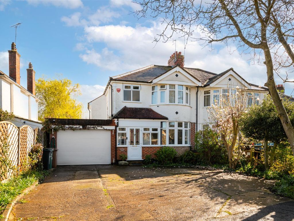 3 bed semi-detached house for sale in Wolverton Gardens, Horley RH6, £535,000
