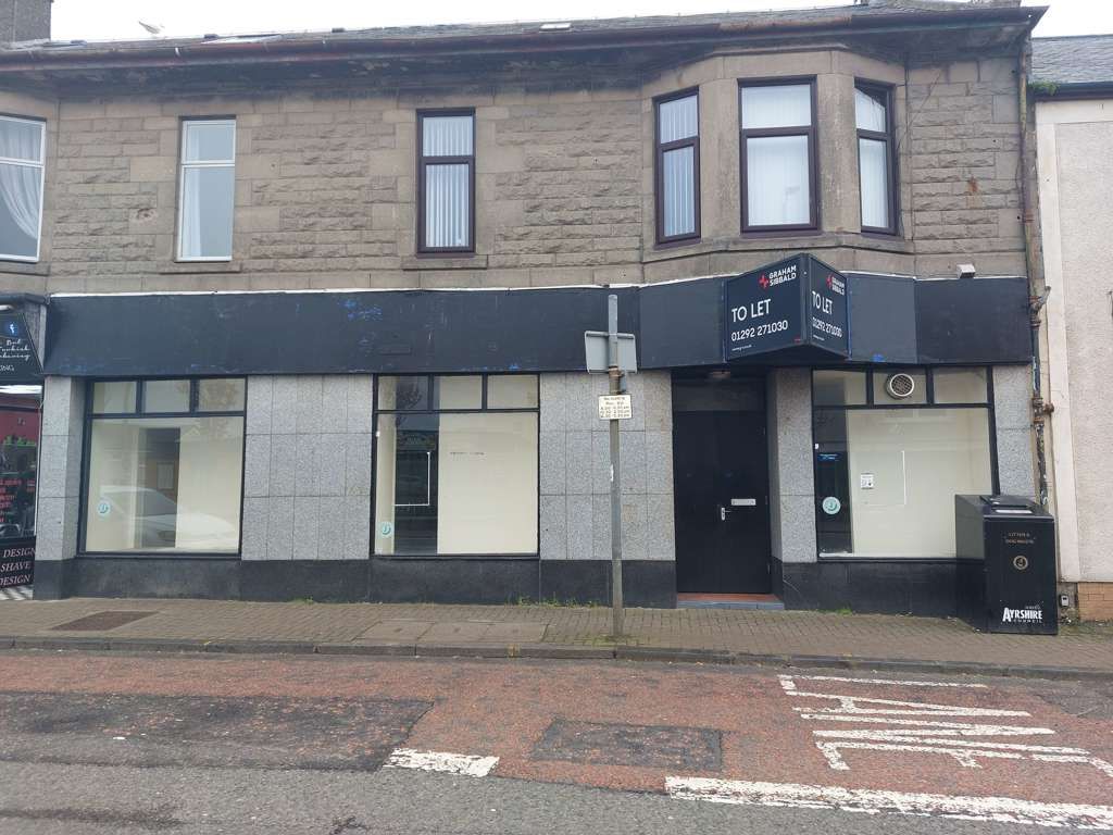 Retail premises to let in 173 - 175 Ayr Road, Prestwick KA9, £11,000 pa