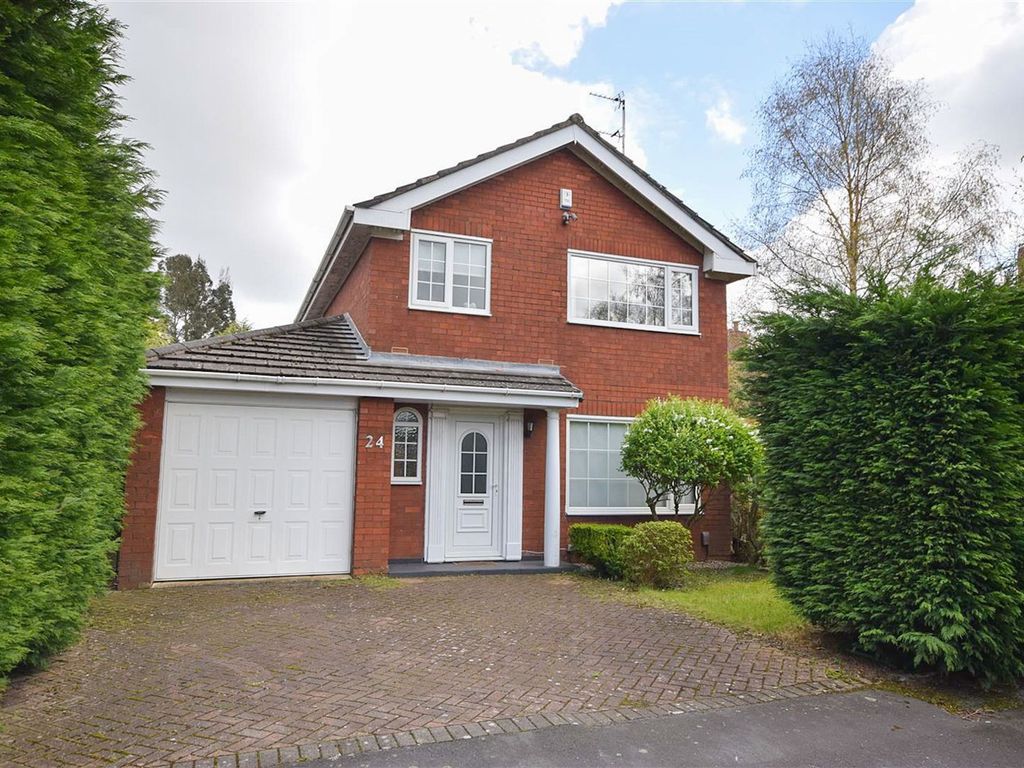 4 bed detached house for sale in Carnoustie Drive, Heald Green, Cheadle SK8, £525,000