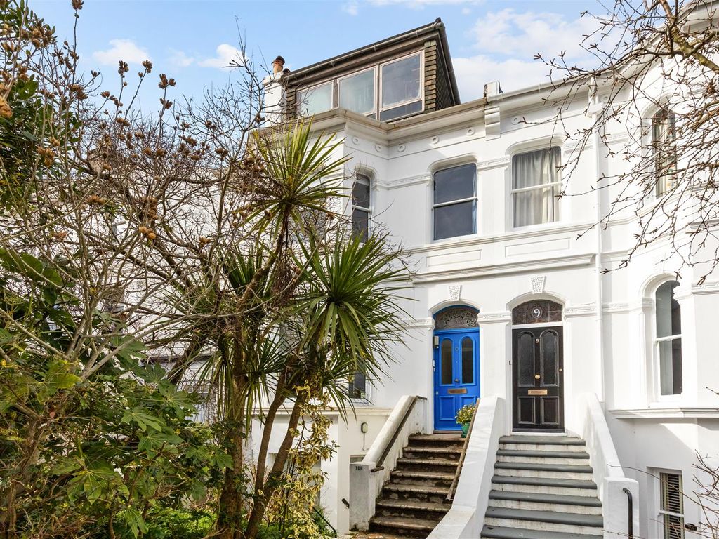 6 bed property for sale in Clermont Road, Preston, Brighton BN1, £1,150,000