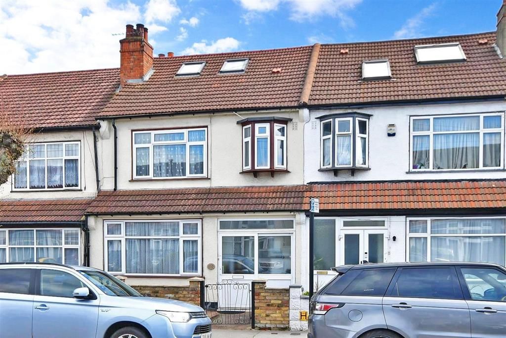 3 bed terraced house for sale in Davidson Road, Croydon, Surrey CR0, £500,000