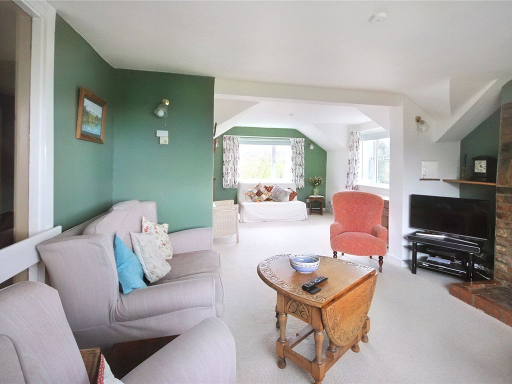 4 bed detached house for sale in Woolstone, Cheltenham, Gloucestershire GL52, £700,000