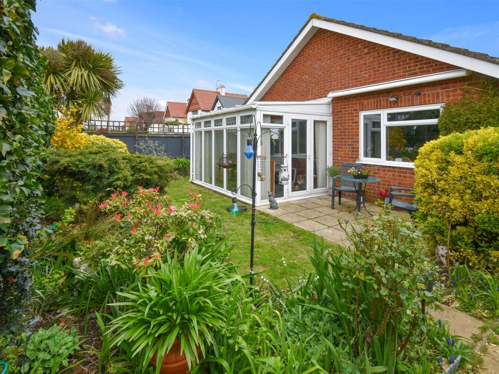 3 bed bungalow for sale in Beacon Avenue, Herne Bay CT6, £499,995