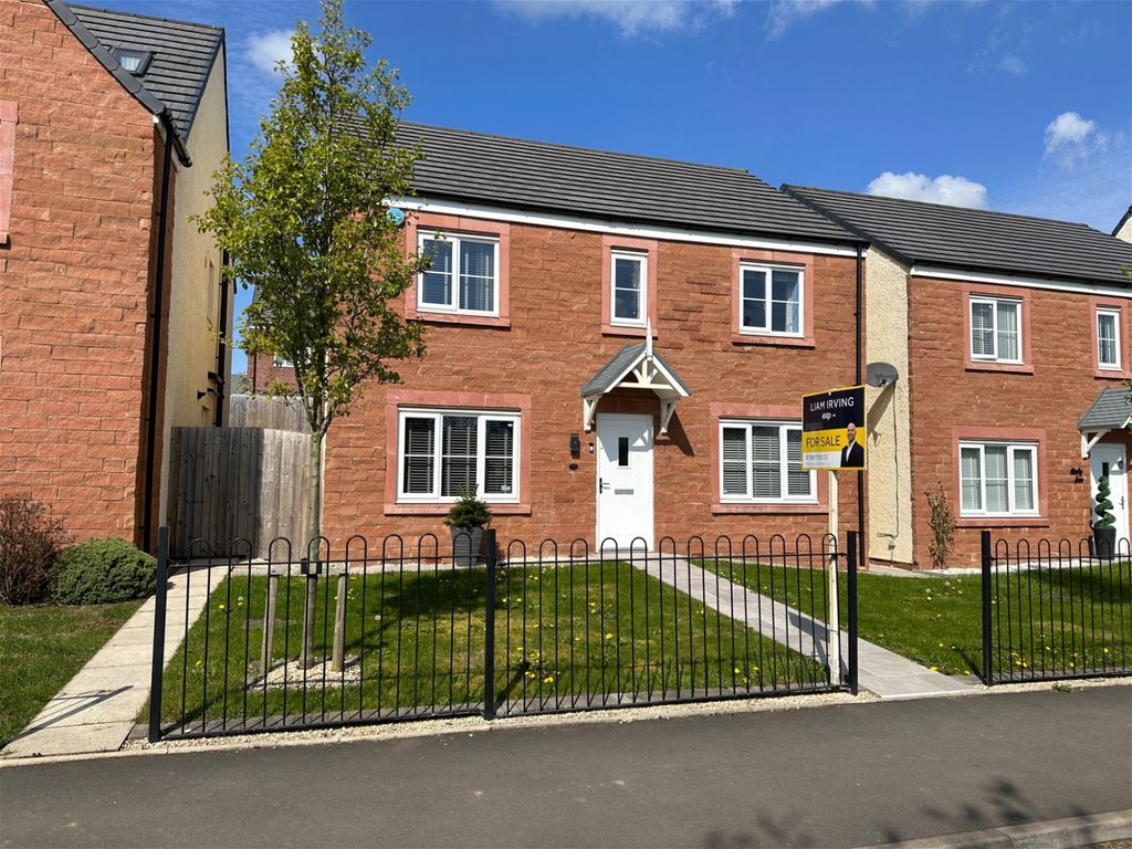 4 bed detached house for sale in Sewell Lane, Carlisle CA1, £260,000