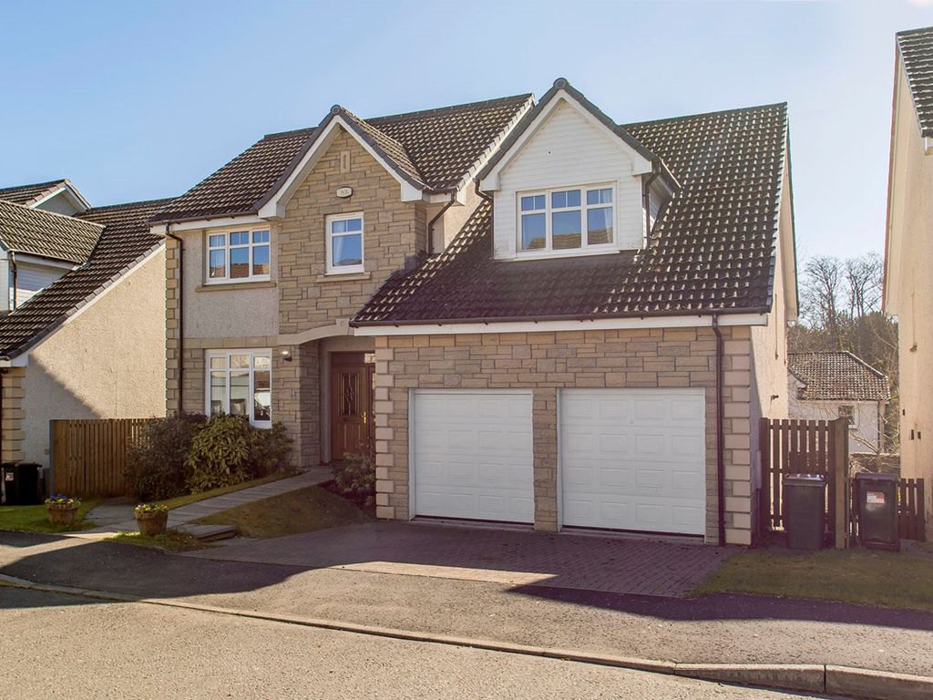 5 bed detached house for sale in Ross Avenue, Perth PH1, £449,950
