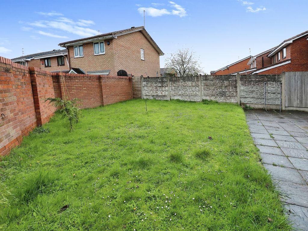 4 bed detached house for sale in Gatis Street, Wolverhampton WV6, £380,000