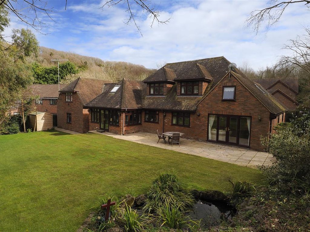 5 bed detached house for sale in Dale House, Dale Court, Boxley Road, Walderslade ME5, £1,000,000