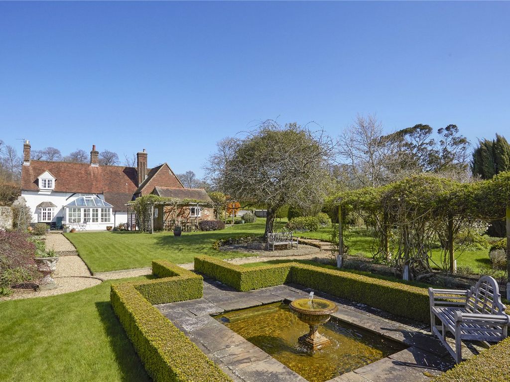 4 bed detached house for sale in Tillington, Petworth, West Sussex GU28, £1,025,000