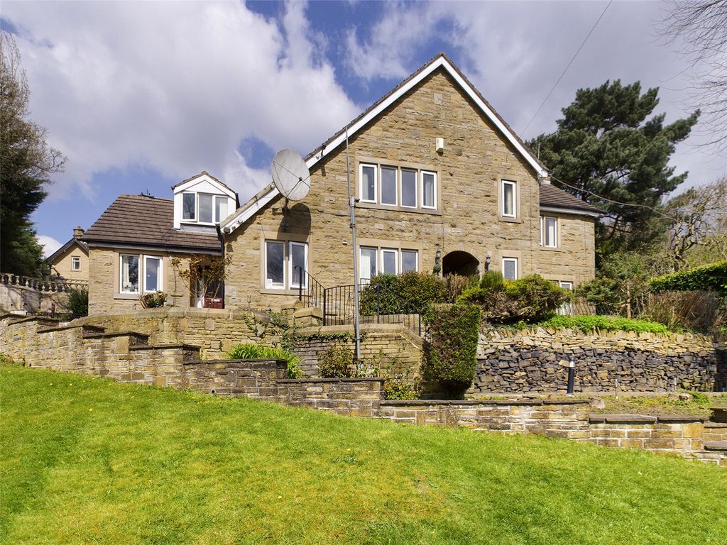 6 bed detached house for sale in Crow Tree Lane, Bradford, West Yorkshire BD8, £500,000