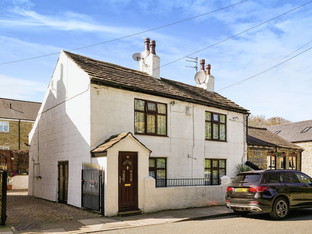3 bed property for sale in Main Street, Barwick In Elmet, Leeds LS15, £450,000