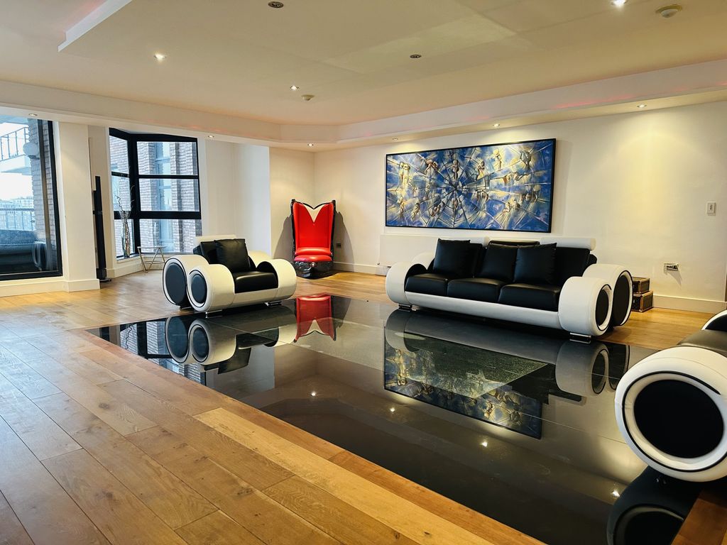 2 bed flat to rent in Waterside Point, Anhalt Road, Battersea, London SW11, £7,800 pcm