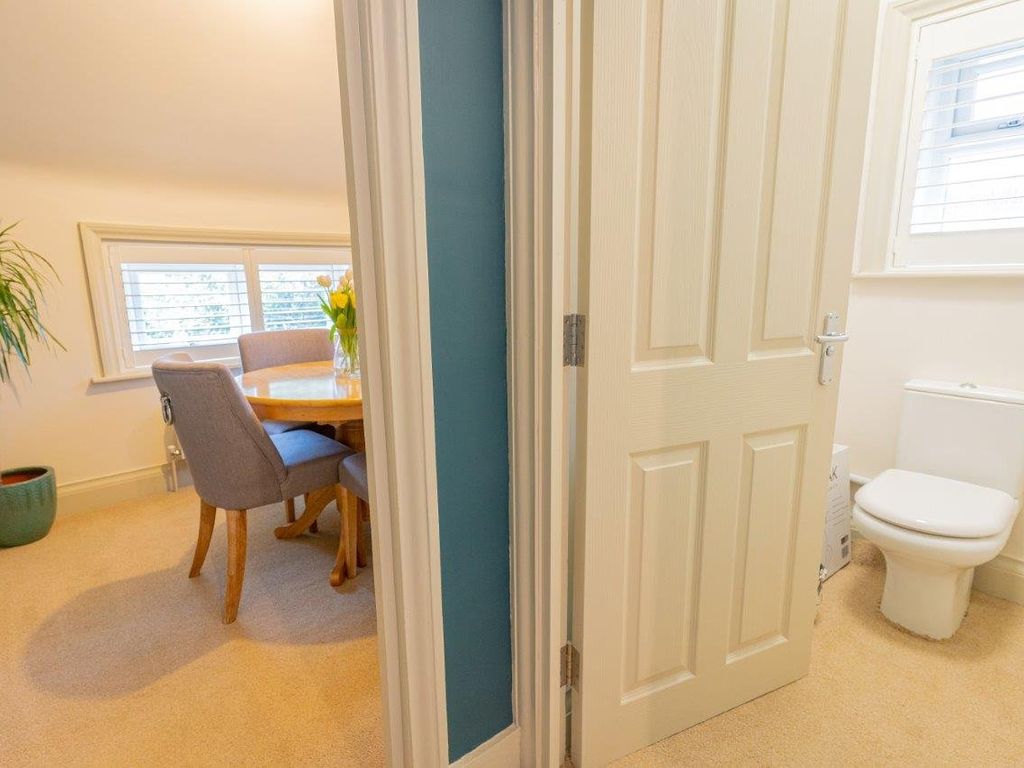 3 bed flat for sale in Parkstone Avenue, Lower Parkstone, Poole, Dorset BH14, £375,000