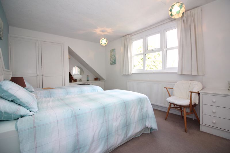 3 bed detached house for sale in Belle Vue, Wordsley, Stourbridge DY8, £360,000