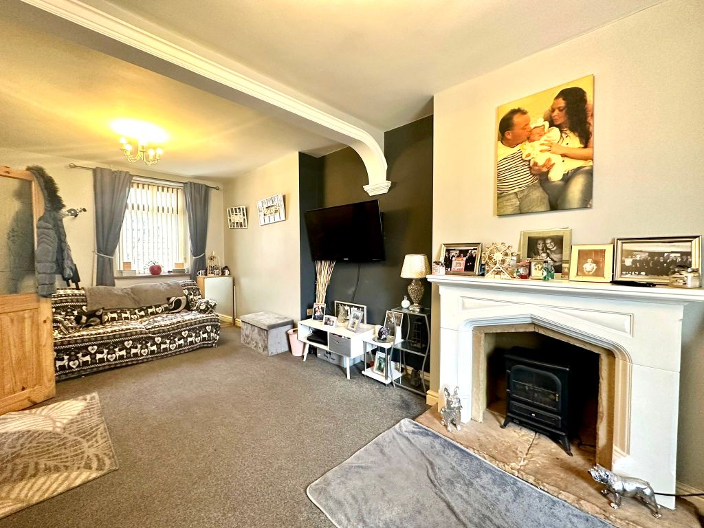 3 bed end terrace house for sale in Lower Thomas Street, Merthyr Tydfil CF47, £137,500