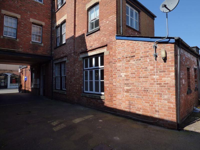1 bed flat for sale in Eastgate Street, Gloucester GL1, £80,000