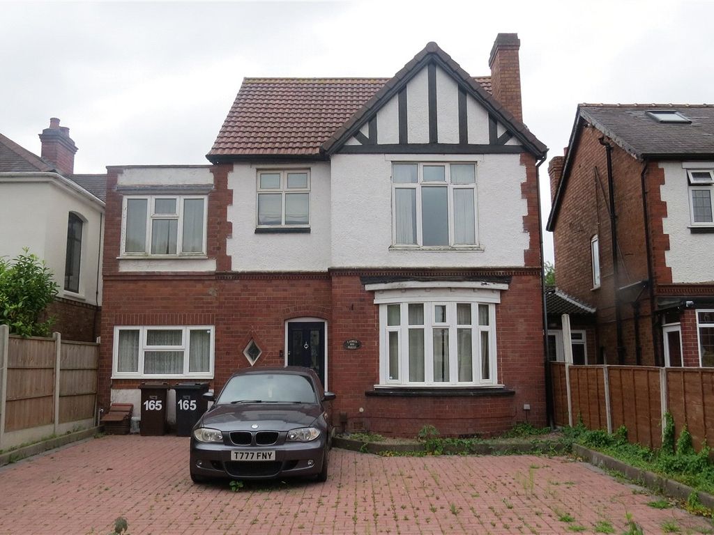 4 bed detached house for sale in Coalway Road, Penn, Wolverhampton WV3, £375,000