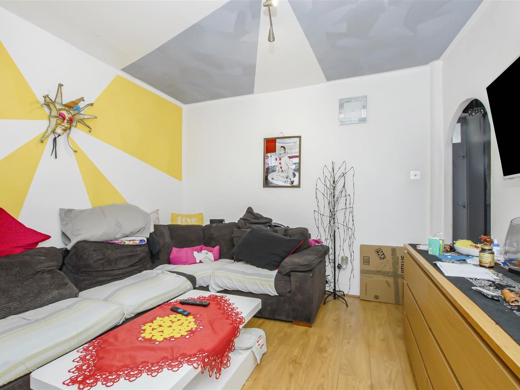 2 bed terraced house for sale in Cowley Mill Road, Cowley, Uxbridge UB8, £400,000