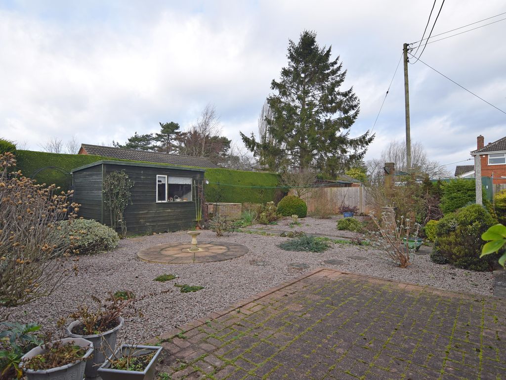 3 bed bungalow for sale in Station Road, Clenchwarton, King's Lynn PE34, £264,995