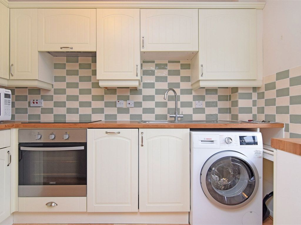 1 bed flat for sale in Norfolk Houses, County Court Road, King's Lynn PE30, £99,995