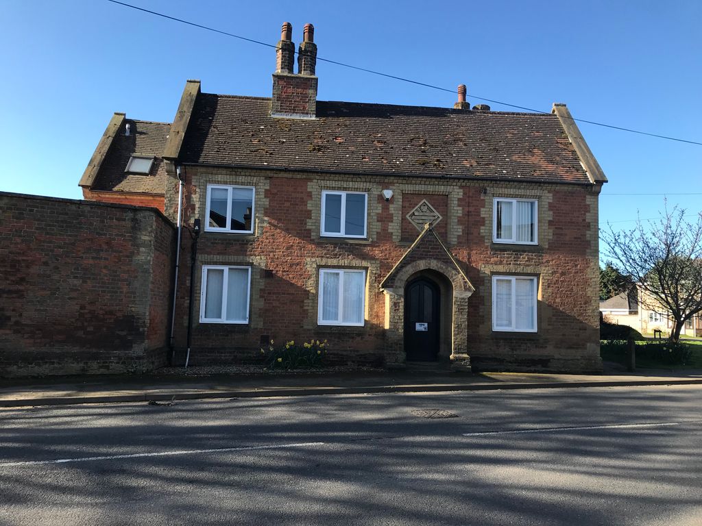 Office to let in High Street Wilburton, Ely CB6, Non quoting