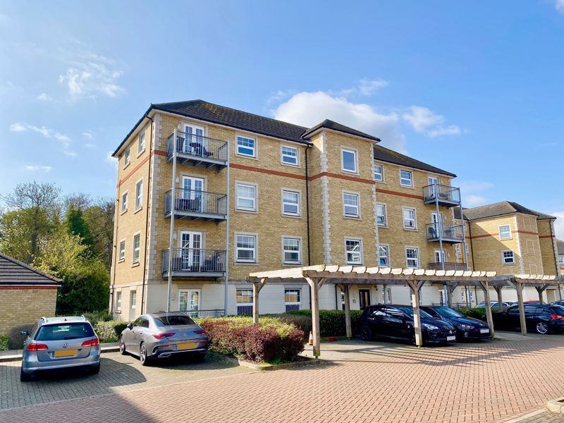 2 bed flat for sale in Weir Road, Bexley DA5, £370,000