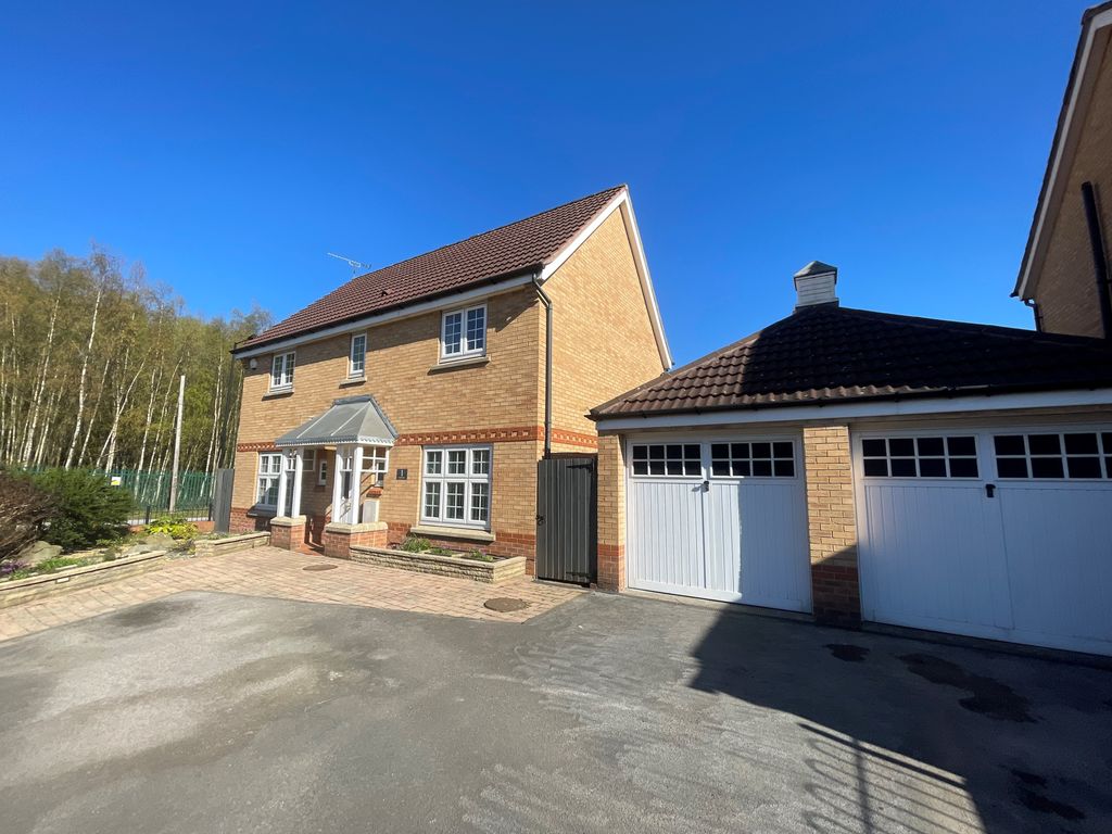 4 bed detached house for sale in Chambers Drive, Chapeltown, Sheffield S35, £438,750
