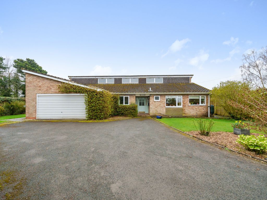 4 bed detached bungalow for sale in Bell Lane, Broadheath, Tenbury Wells WR15, £525,000