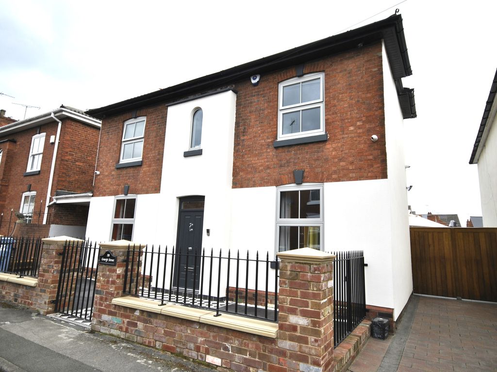 3 bed detached house for sale in George Street, Worksop S80, £340,000