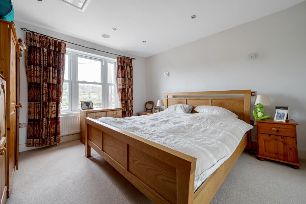 4 bed detached house for sale in Little Missenden, Buckinghamshire HP7, £850,000