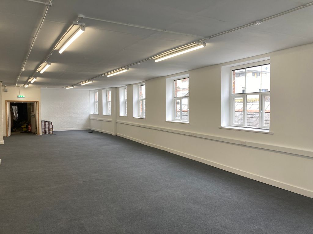 Office to let in 10/11 Mill Lane, Mill Lane, Cardiff CF10, £17,184 pa