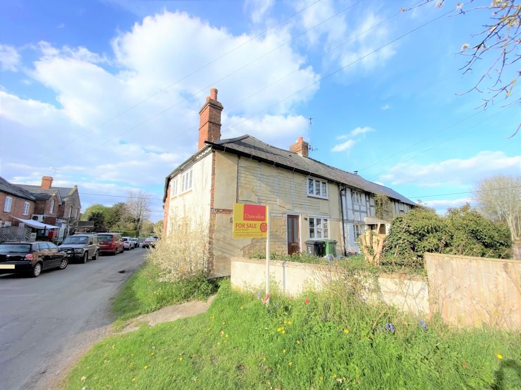 2 bed cottage for sale in Childrey Nr Wantage, Oxfordshire OX12, £350,000