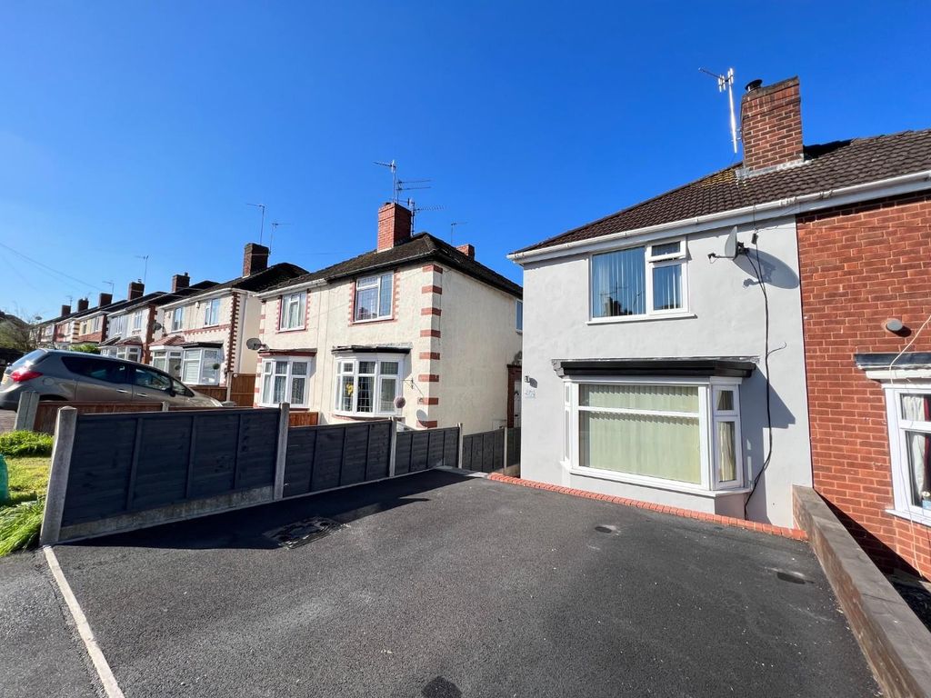 2 bed semi-detached house for sale in Lyndhurst Drive, Wordsley, Stourbridge DY8, £230,000