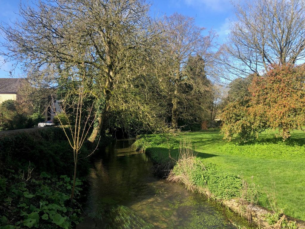 Land for sale in Cirencester, Gloucestershire GL7, £350,000