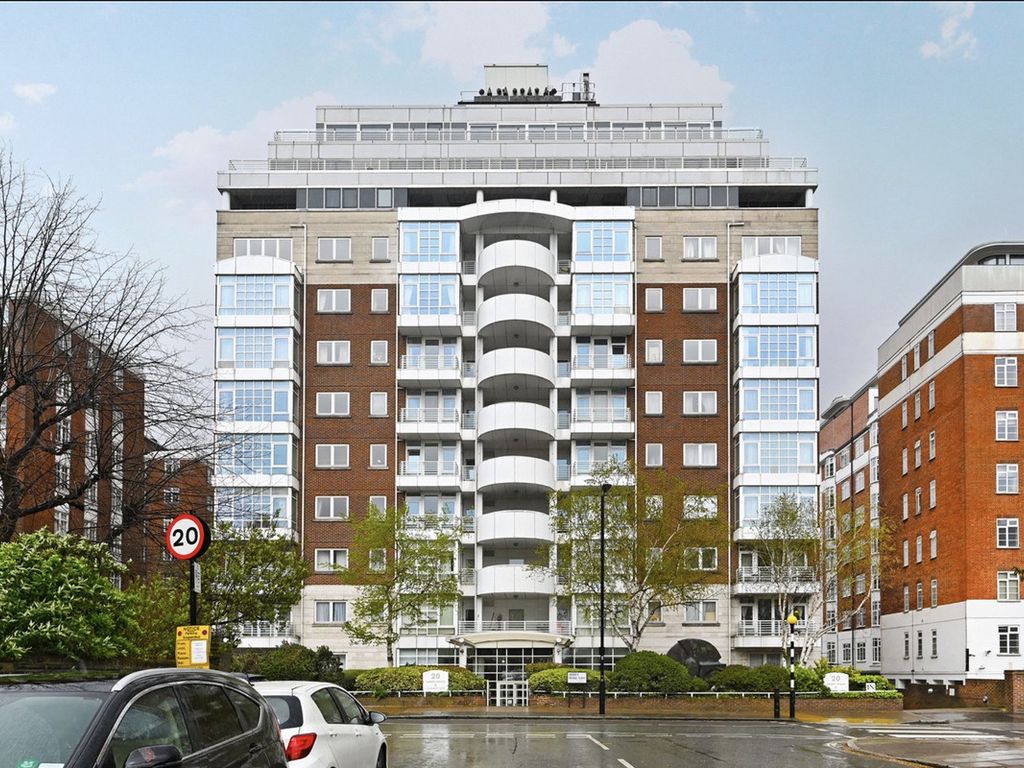 3 bed flat to rent in Abbey Road, London NW8, £4,983 pcm