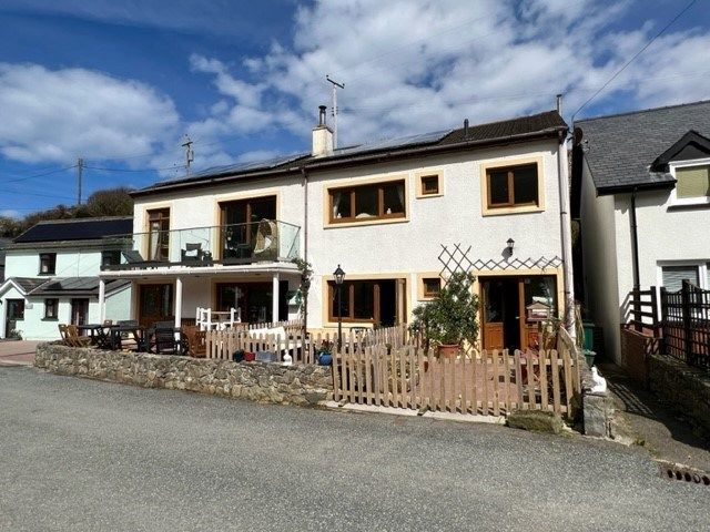 4 bed detached house for sale in Cwmtydu, Ceredigion SA44, £395,000