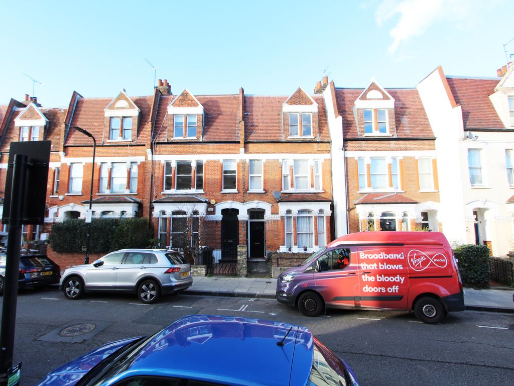 3 bed terraced house for sale in Carysfort Road, London N16, £1,300,000