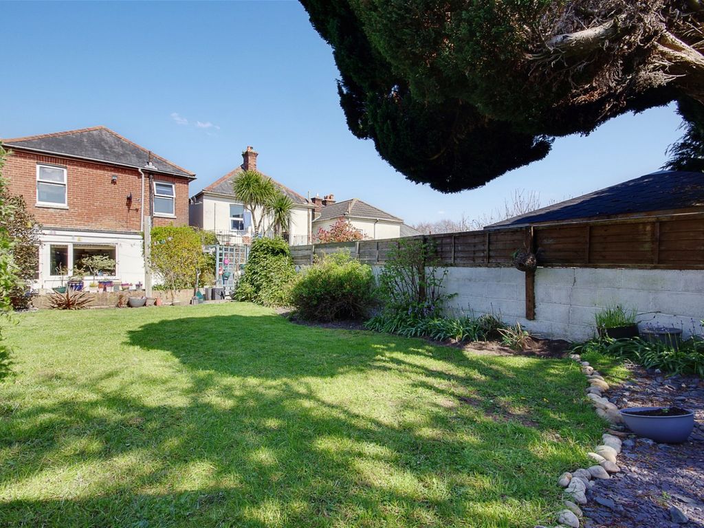 4 bed detached house for sale in Acland Road, Bournemouth BH9, £390,000