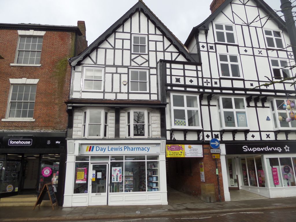 Office to let in 24, Market Place West, Ripon HG4, £15,000 pa