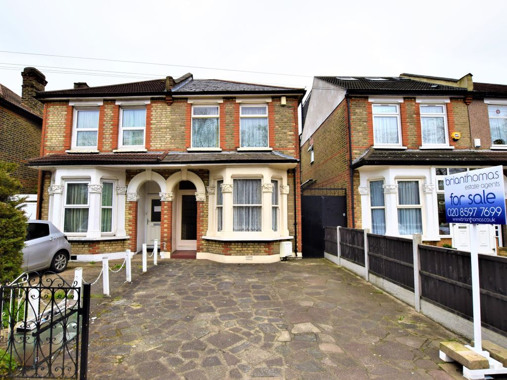 4 bed semi-detached house for sale in Barley Lane, Chadwell Heath, Romford IG3, £450,000