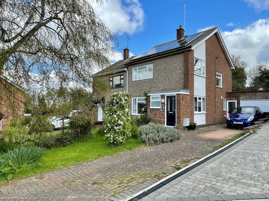 3 bed semi-detached house for sale in Rylstone Way, Saffron Walden CB11, £400,000