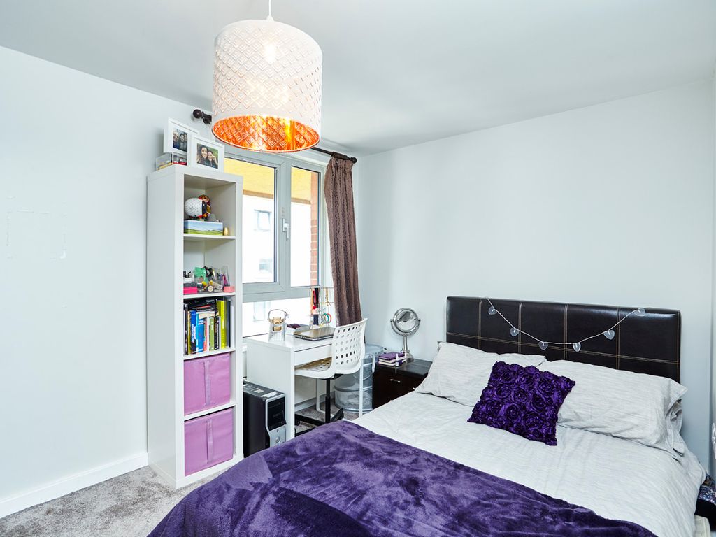2 bed flat for sale in Eden Grove, London N7, £580,000