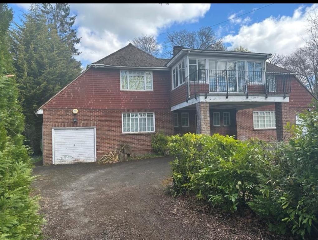 5 bed detached house for sale in Camberley, Surrey GU15, £1,400,000