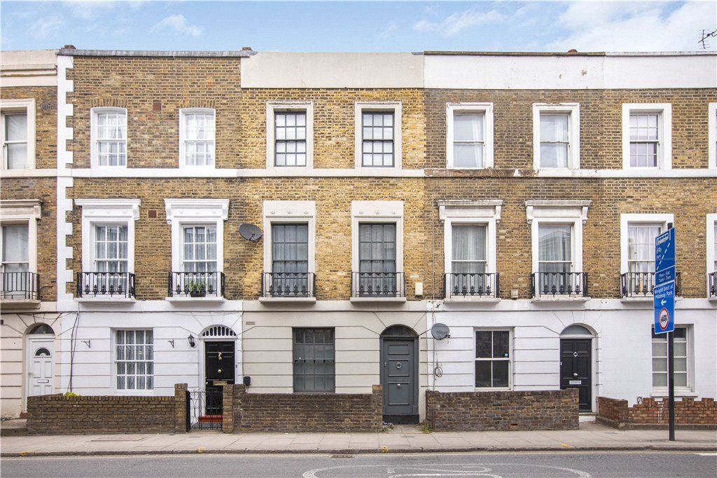 3 bed terraced house for sale in Balls Pond Road, London N1, £1,000,000