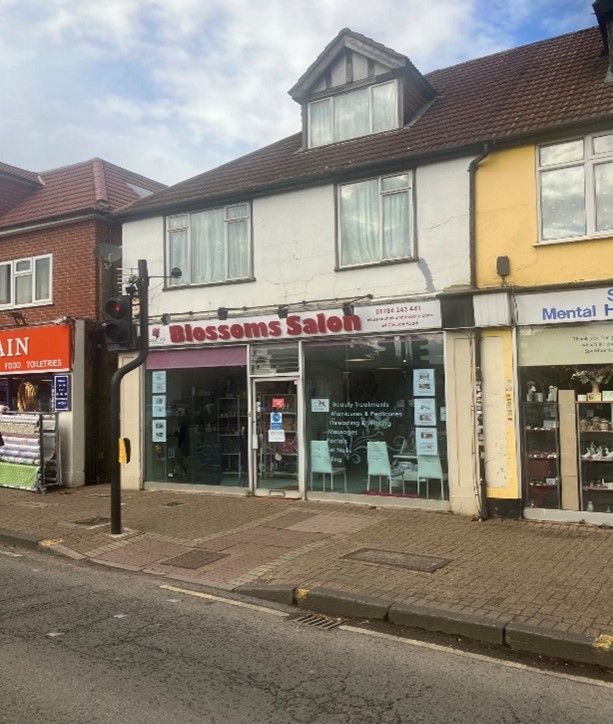 Retail premises to let in Church Road, Ashford TW15, £20,000 pa