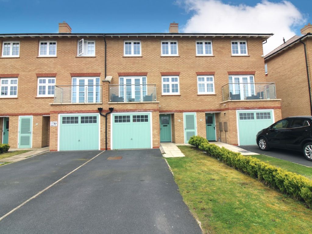 4 bed town house for sale in Bulkhead Drive, Fleetwood FY7, £252,500