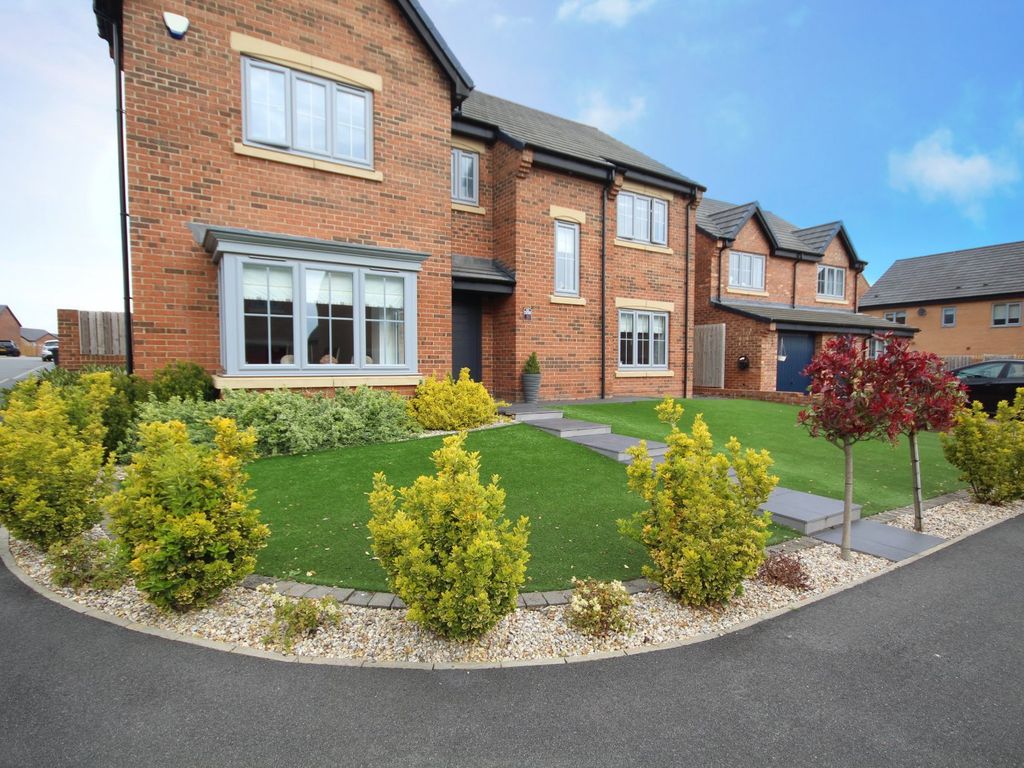 5 bed detached house for sale in Furrow Grange, Middlesbrough, North Yorkshire TS5, £410,000